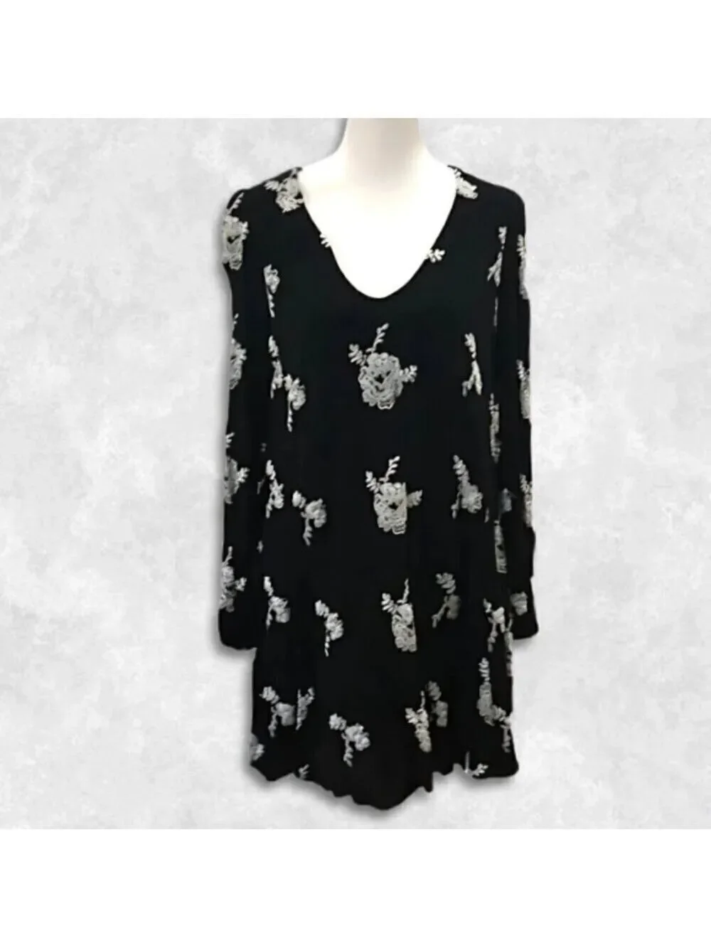 Free People Emma Flare Dress Crinkled Gauze Floral Keyhole Back Black & White S